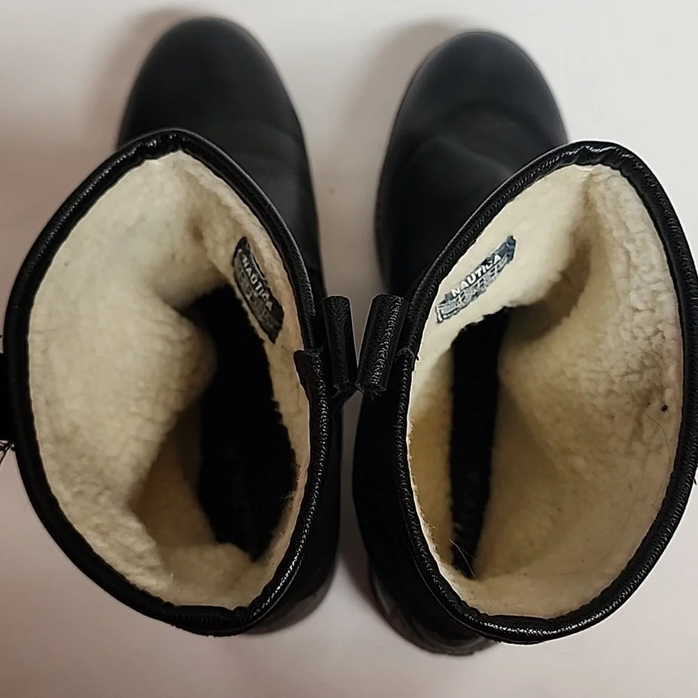 Nautica Sz 8.5 Black w/ Cream inside Textile Upper Pull-on Comfortable Boots